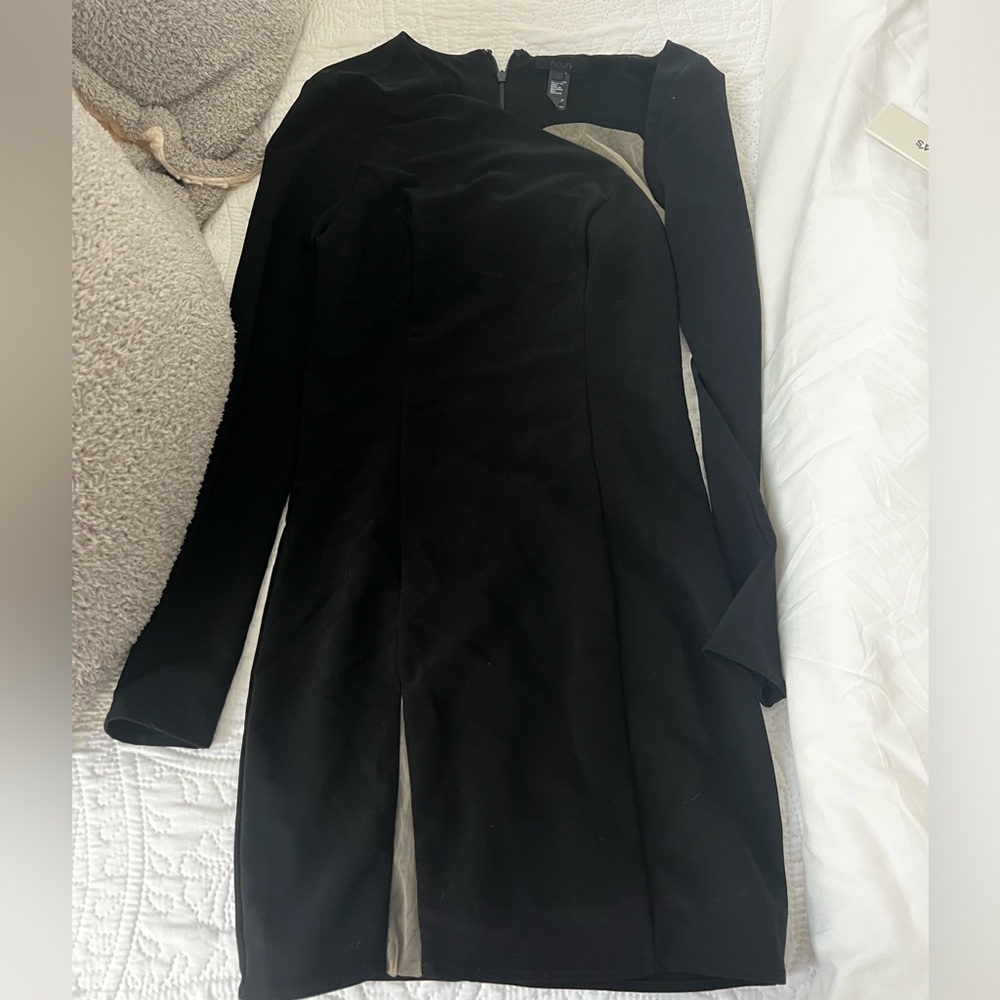 H:ours dress